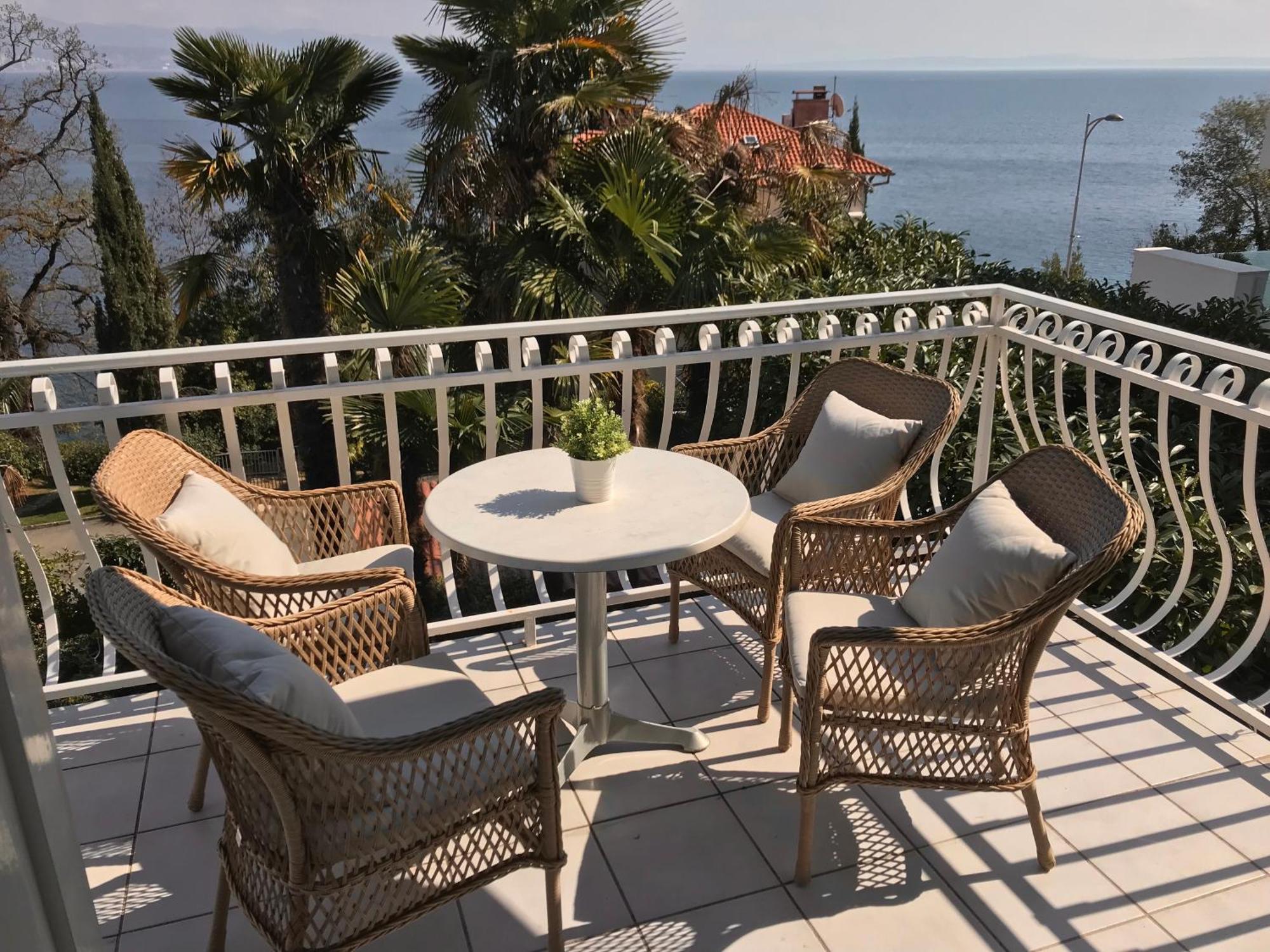 Premium Apartments Punta Kolova Opatija Dış mekan fotoğraf